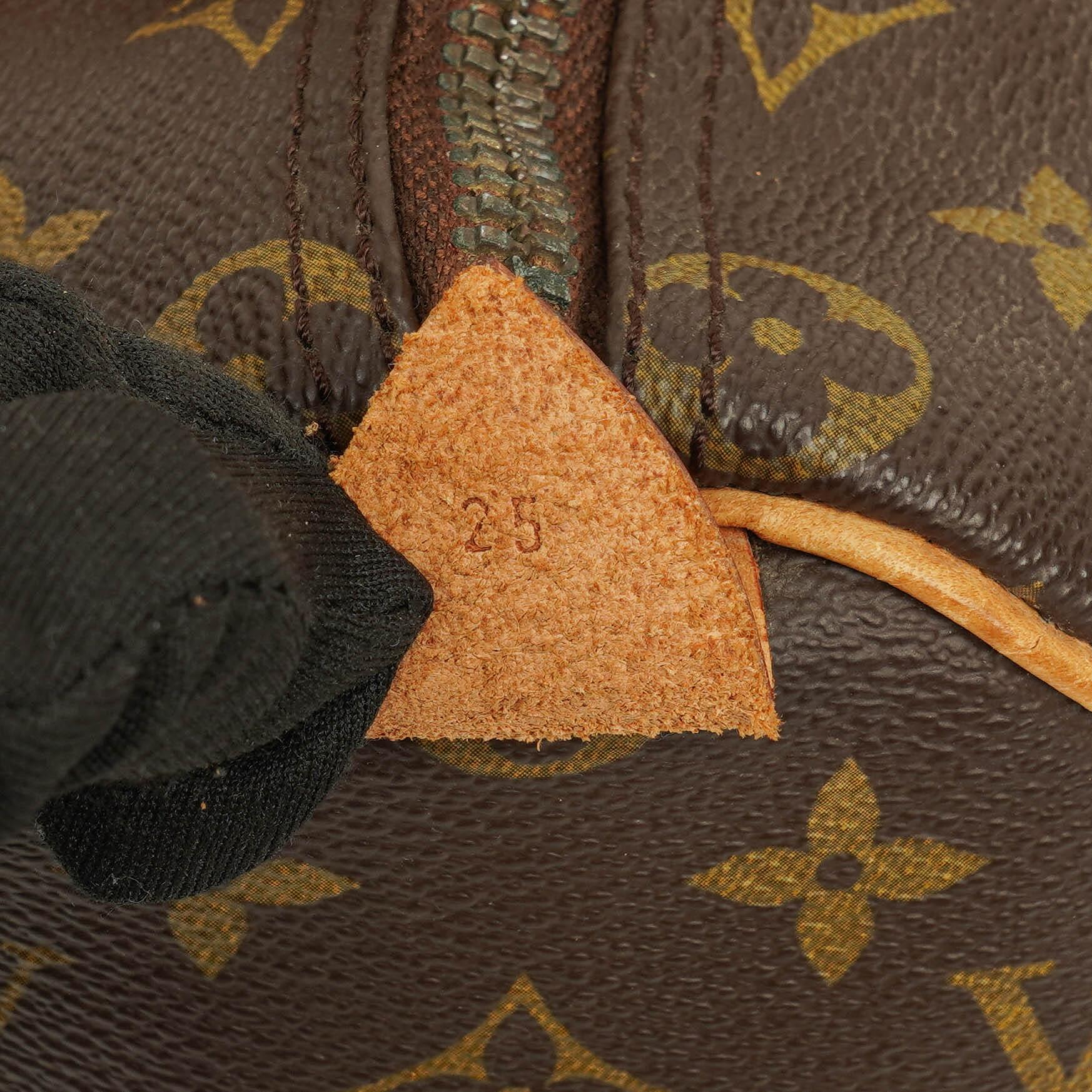 Louis Vuitton Speedy 25 Tasche aus Monogram Canvas