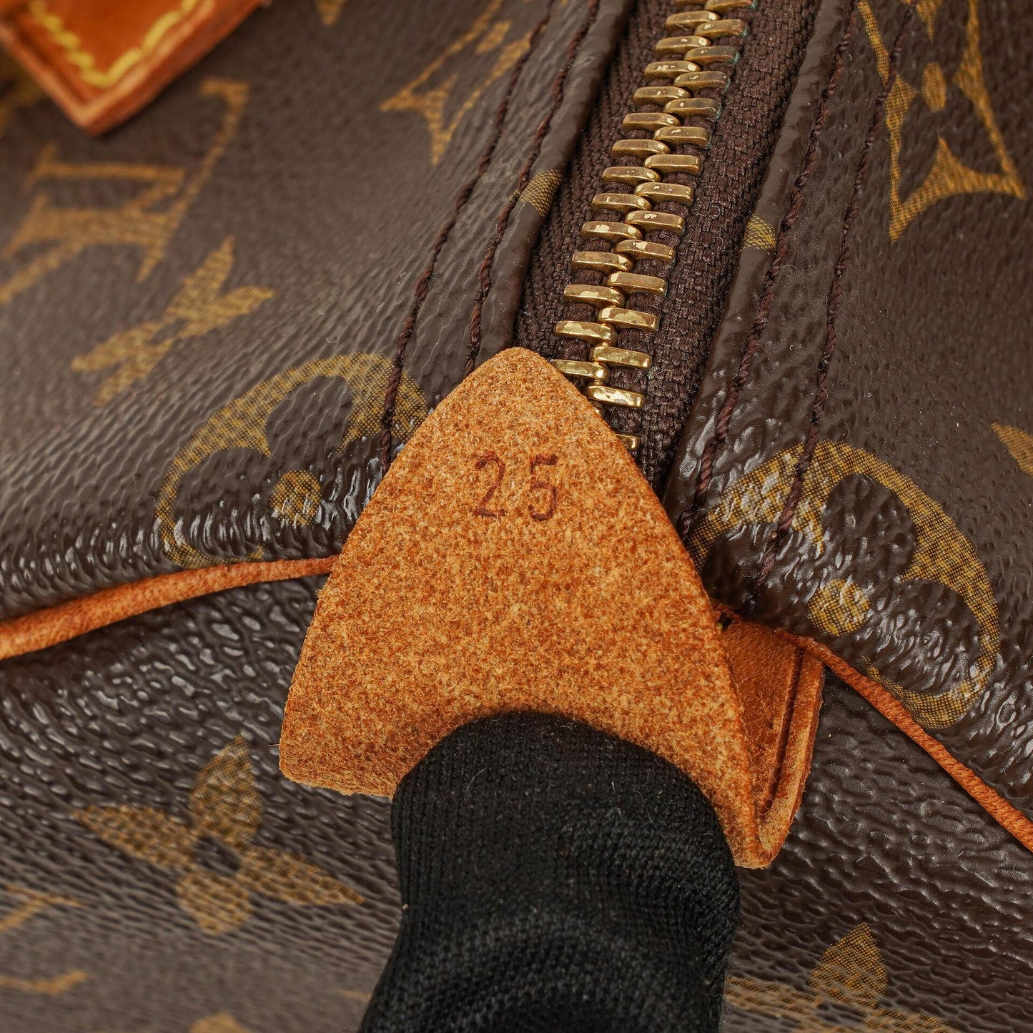 Louis Vuitton Speedy 25 Tasche aus Monogram Canvas