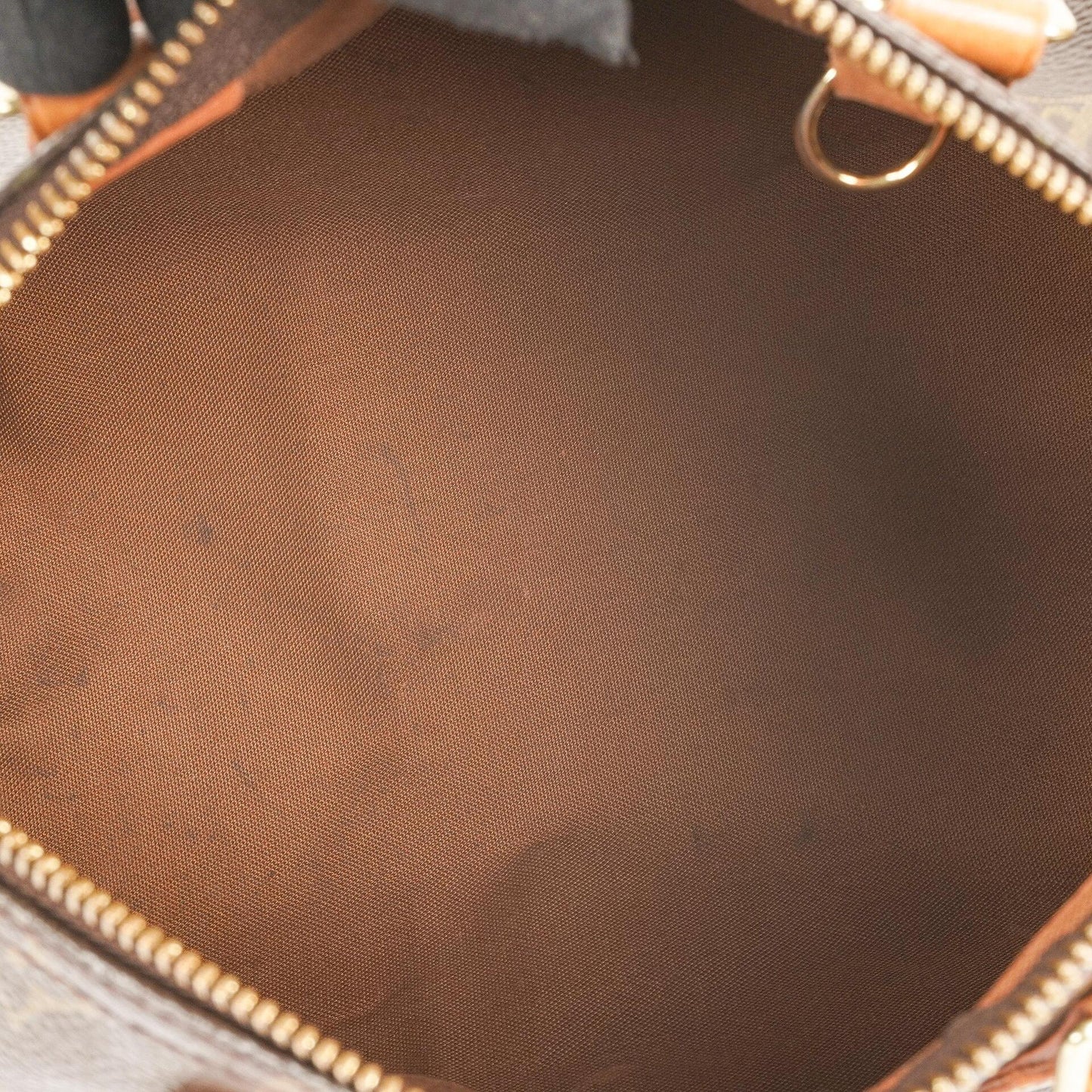 Louis Vuitton Speedy 25 Handtasche aus Monogram Canvas