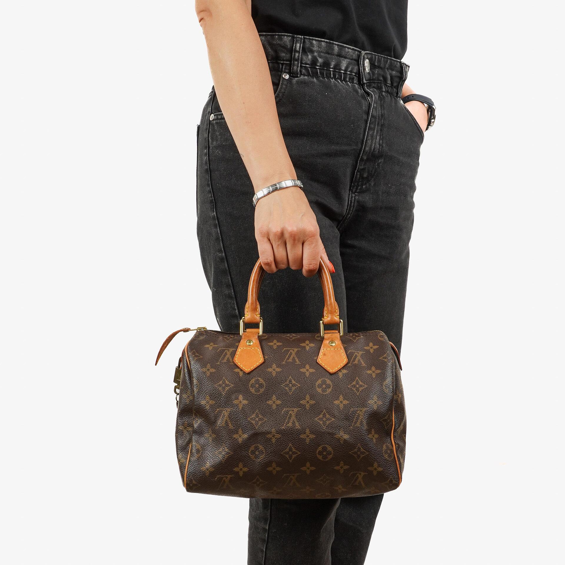 Louis Vuitton Speedy 25 Handtasche aus Monogram Canvas