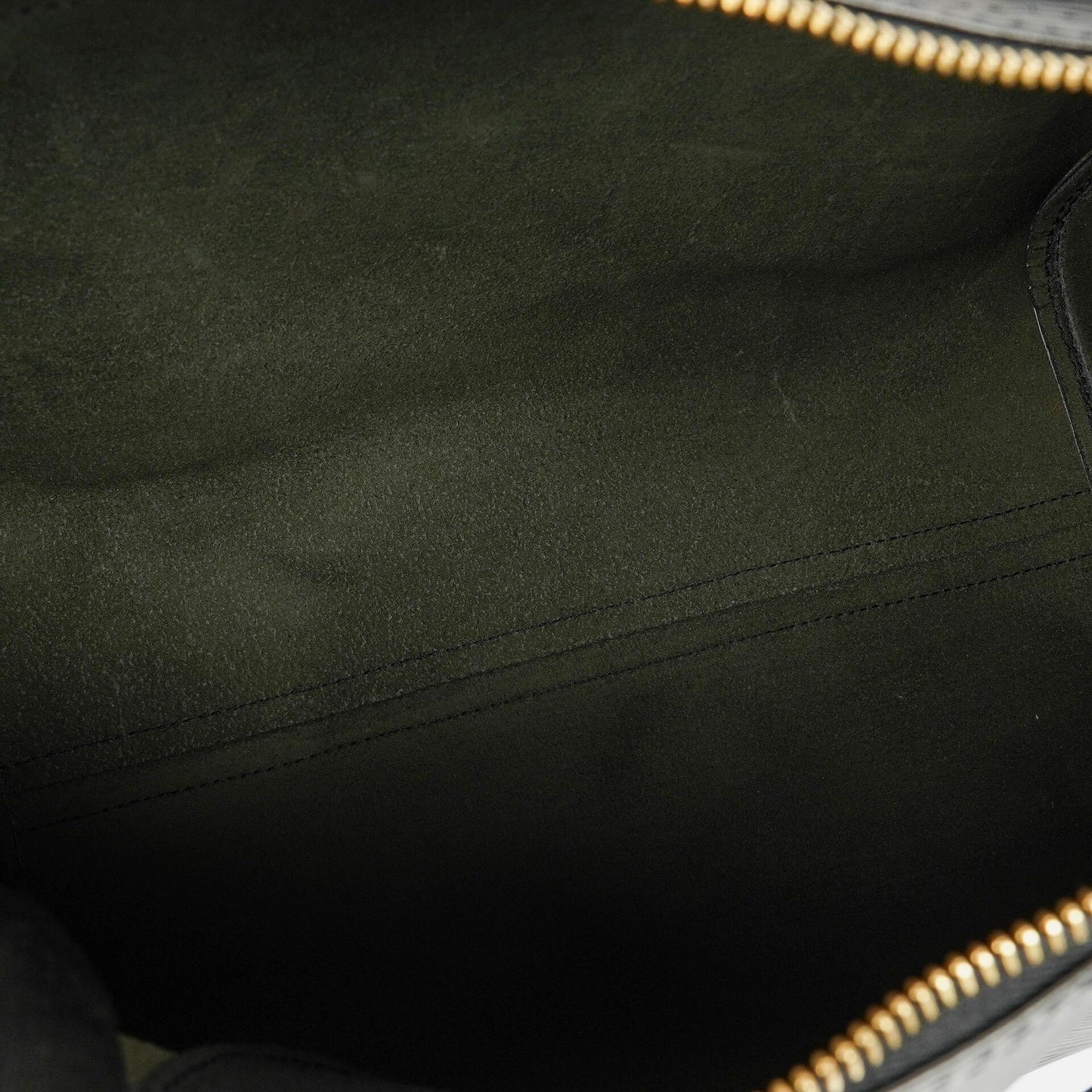 Louis Vuitton Speedy 30 Tasche aus schwarzem Epi-Leder