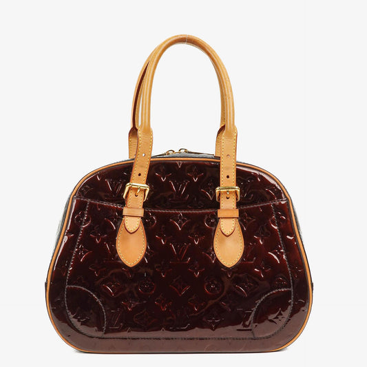 Louis Vuitton Summit Drive Tasche aus Monogram Vernis in Amarante