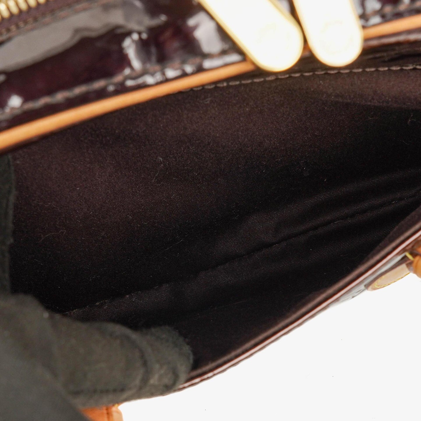 Louis Vuitton Summit Drive Tasche aus Monogram Vernis in Amarante