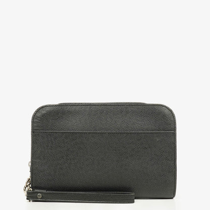 Louis Vuitton Orsay Clutch aus Taiga Leder