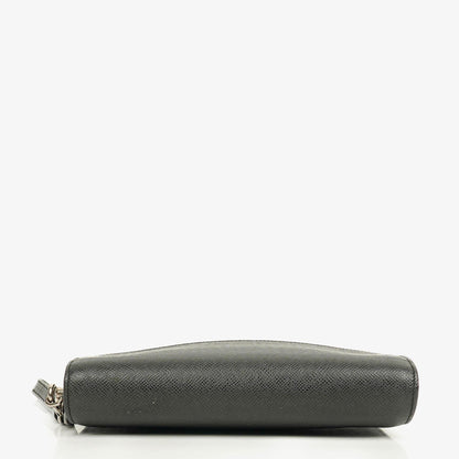 Louis Vuitton Orsay Clutch aus Taiga Leder
