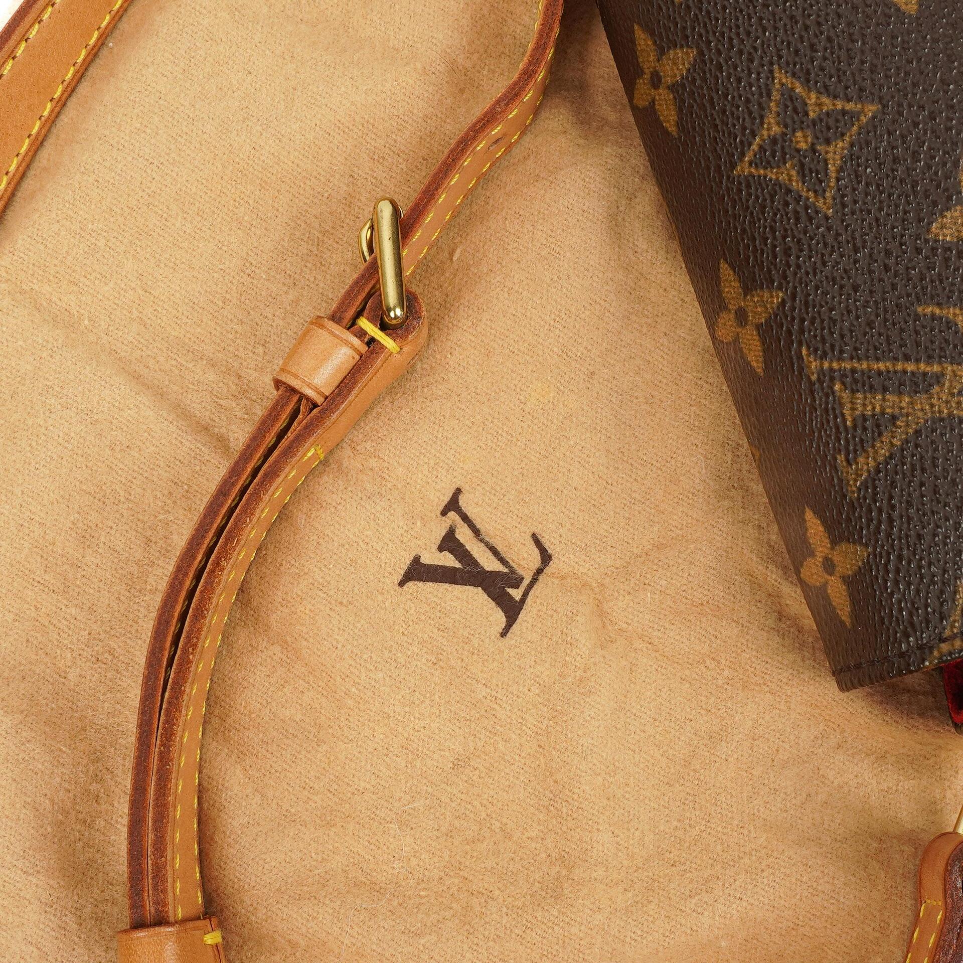 Louis Vuitton Tambourine Monogram Canvas Umhängetasche