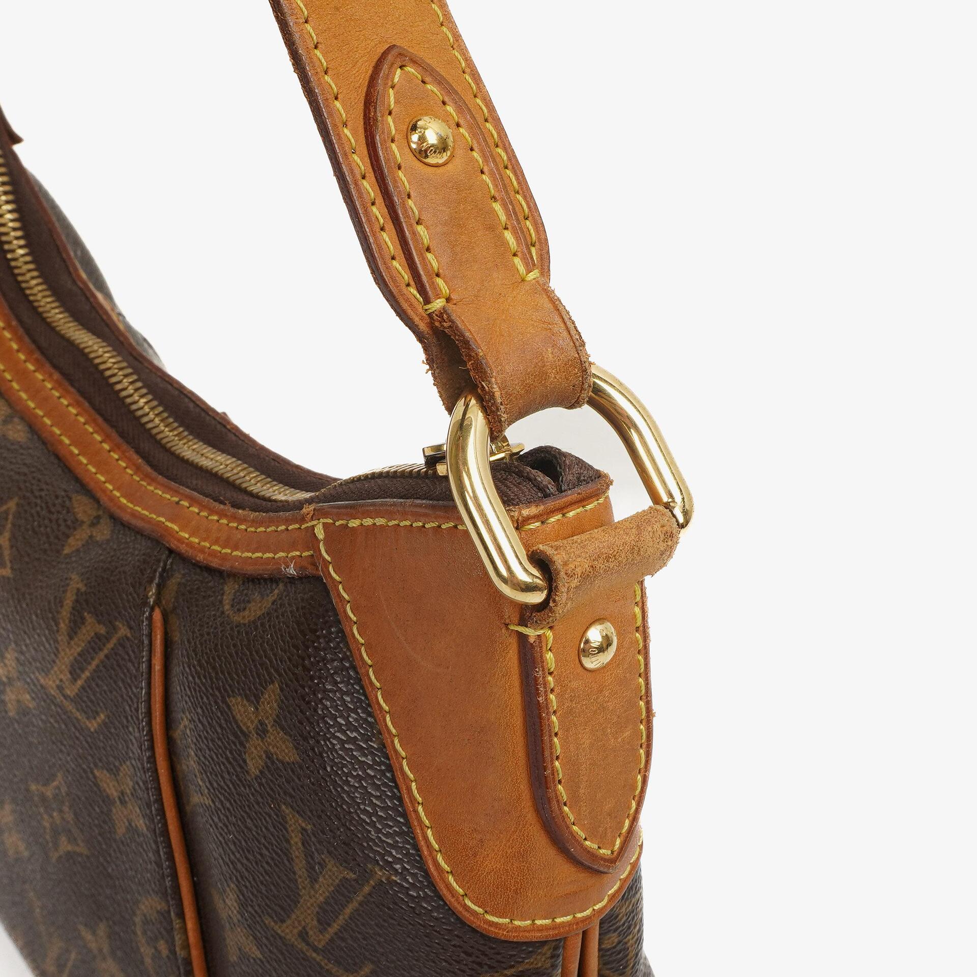 Louis Vuitton Thames PM Monogram Canvas Schultertasche
