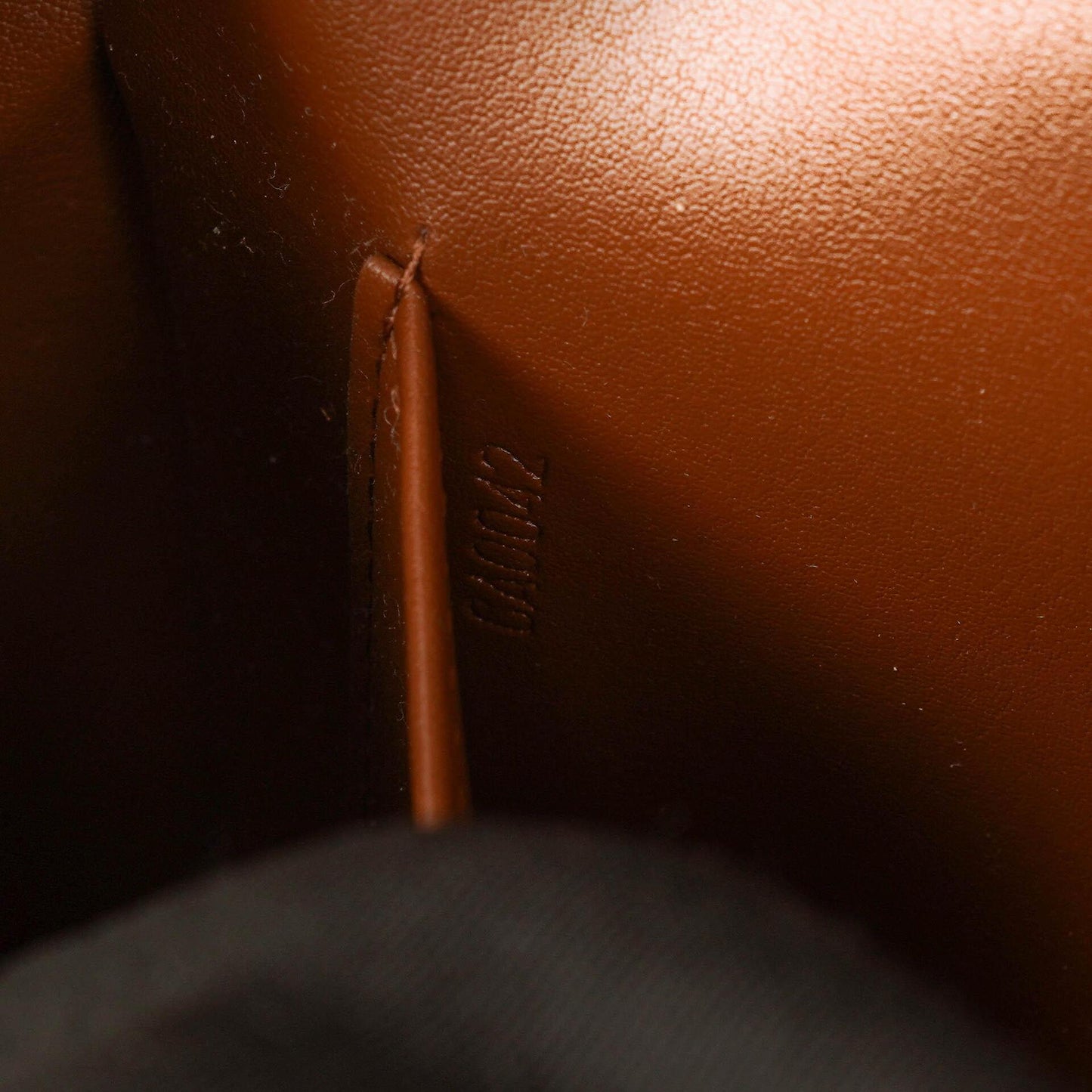 Louis Vuitton Thompson Schultertasche aus bronzefarbenem Monogram Vernis Leder