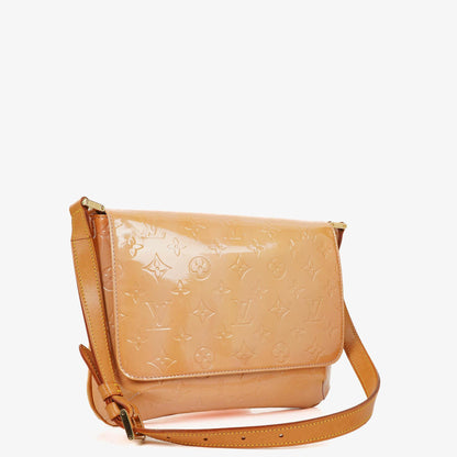 Louis Vuitton Thompson Street Schultertasche aus Monogram Vernis Leder