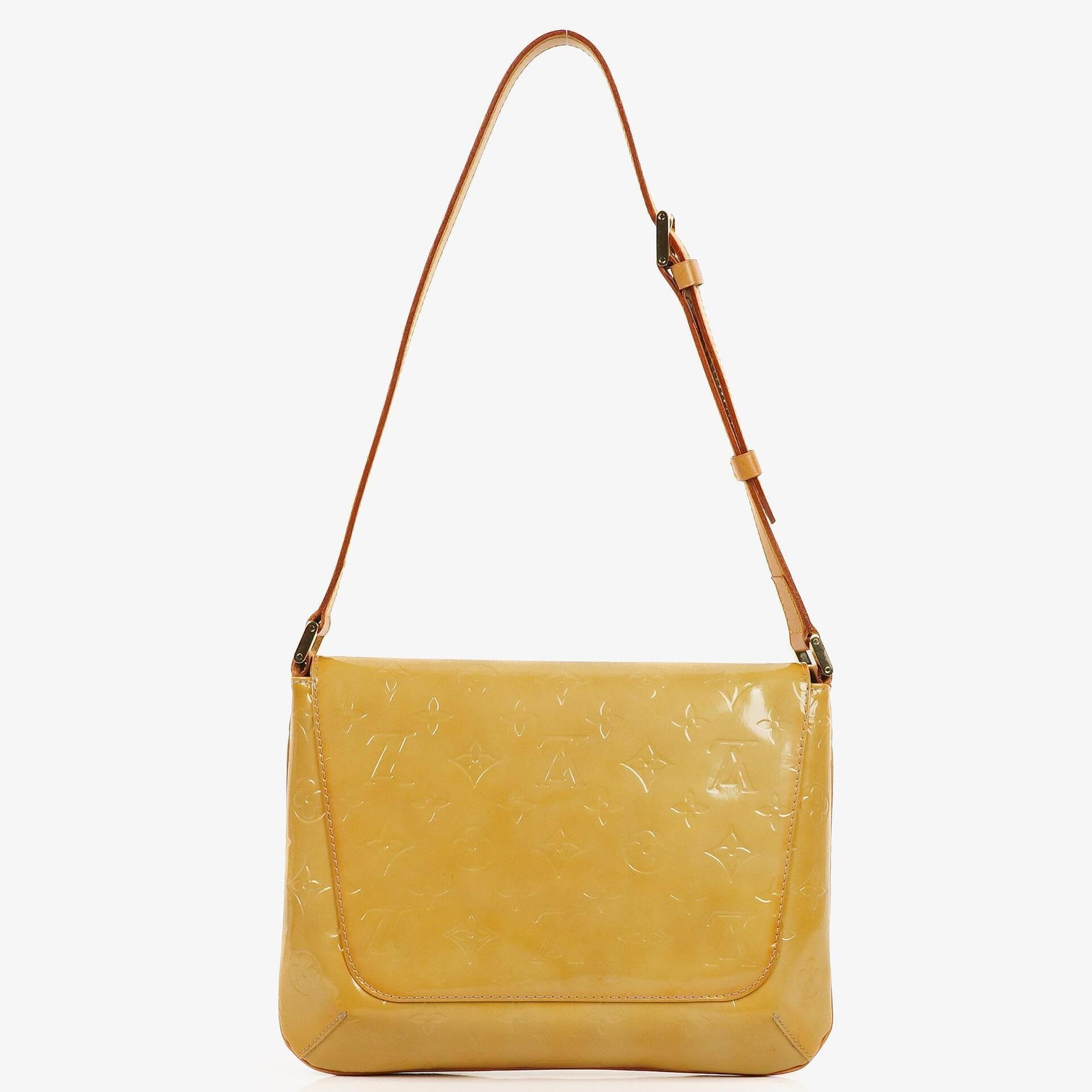 Louis Vuitton Thompson Schultertasche aus gelbem Monogram Vernis Leder