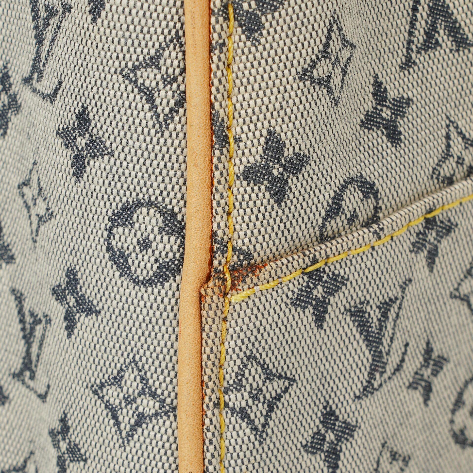 Louis Vuitton Tompkins Monogram Mini Lin Tasche