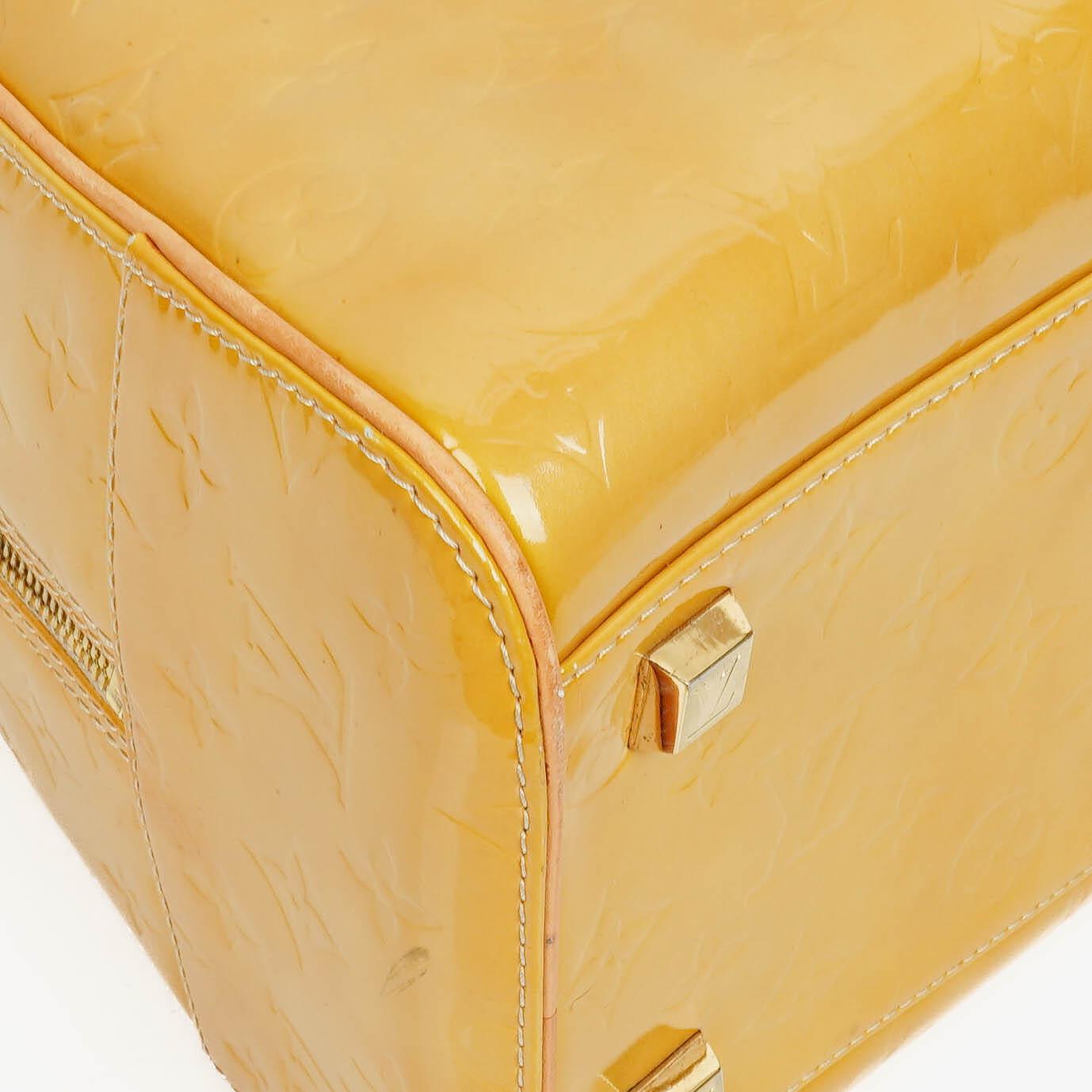 Louis Vuitton Tompkins Tasche aus gelbem Lackleder