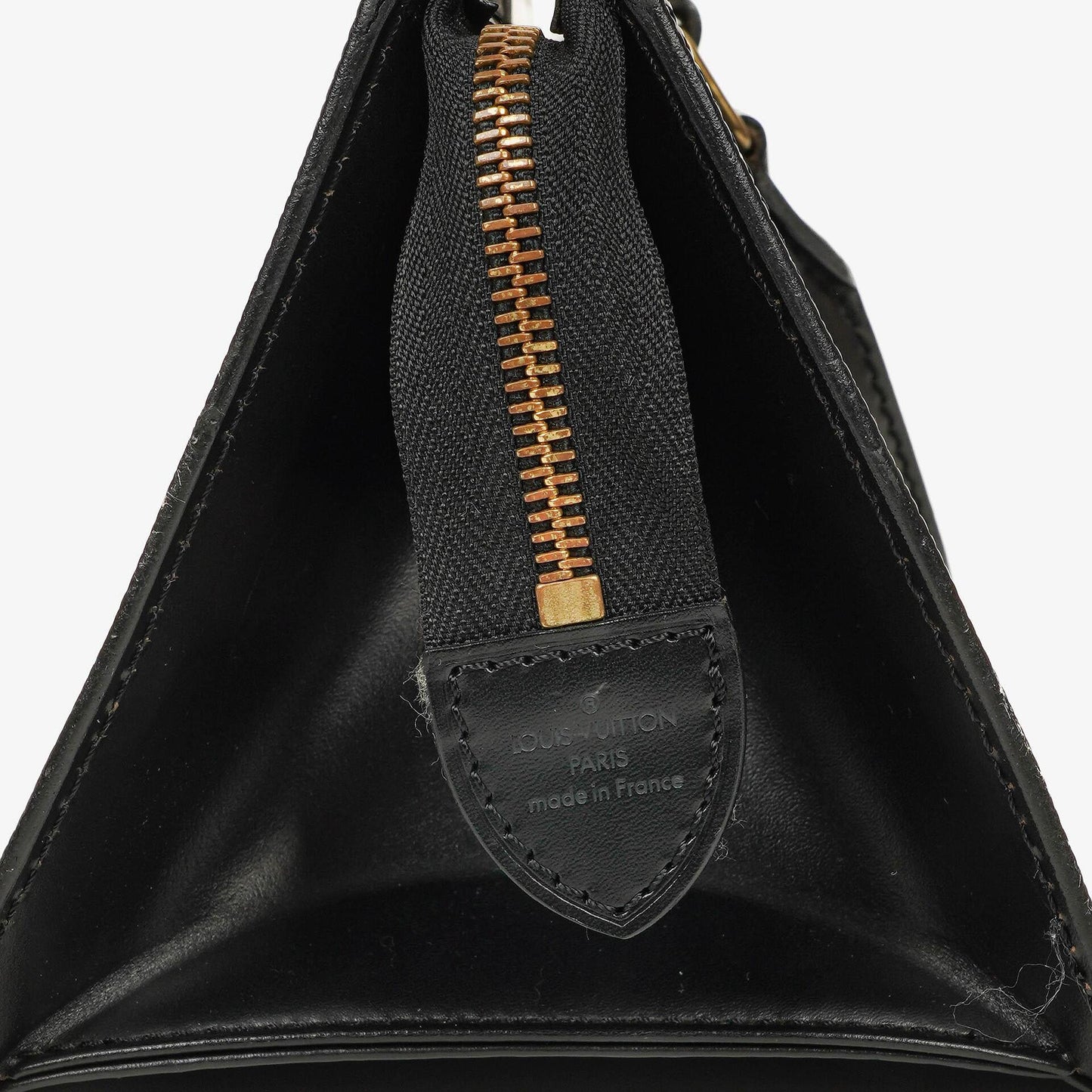 Louis Vuitton Triangle Handtasche aus schwarzem Epi-Leder