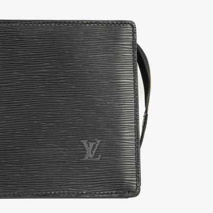 Louis Vuitton Triangle Handtasche aus schwarzem Epi-Leder
