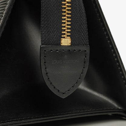 Louis Vuitton Triangle Handtasche aus schwarzem Epi-Leder