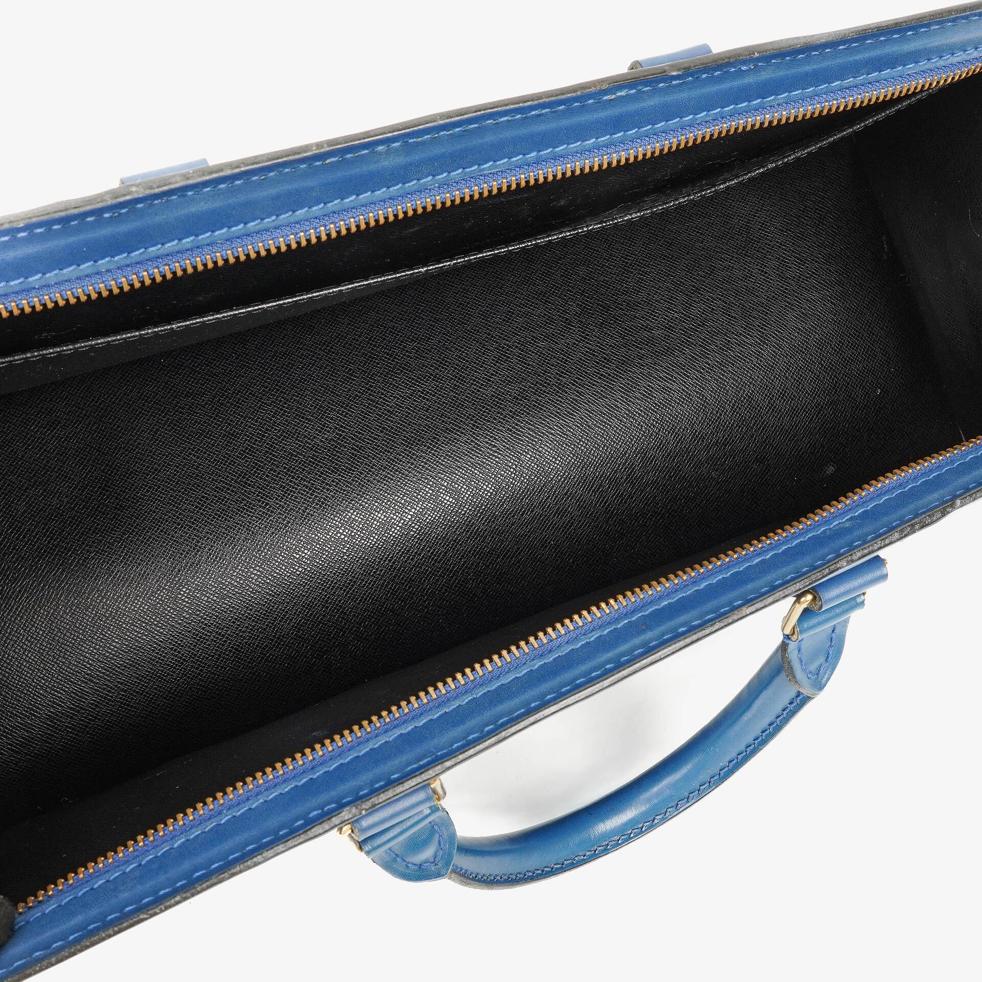 Louis Vuitton Triangle Handtasche aus blauem Epi Leder