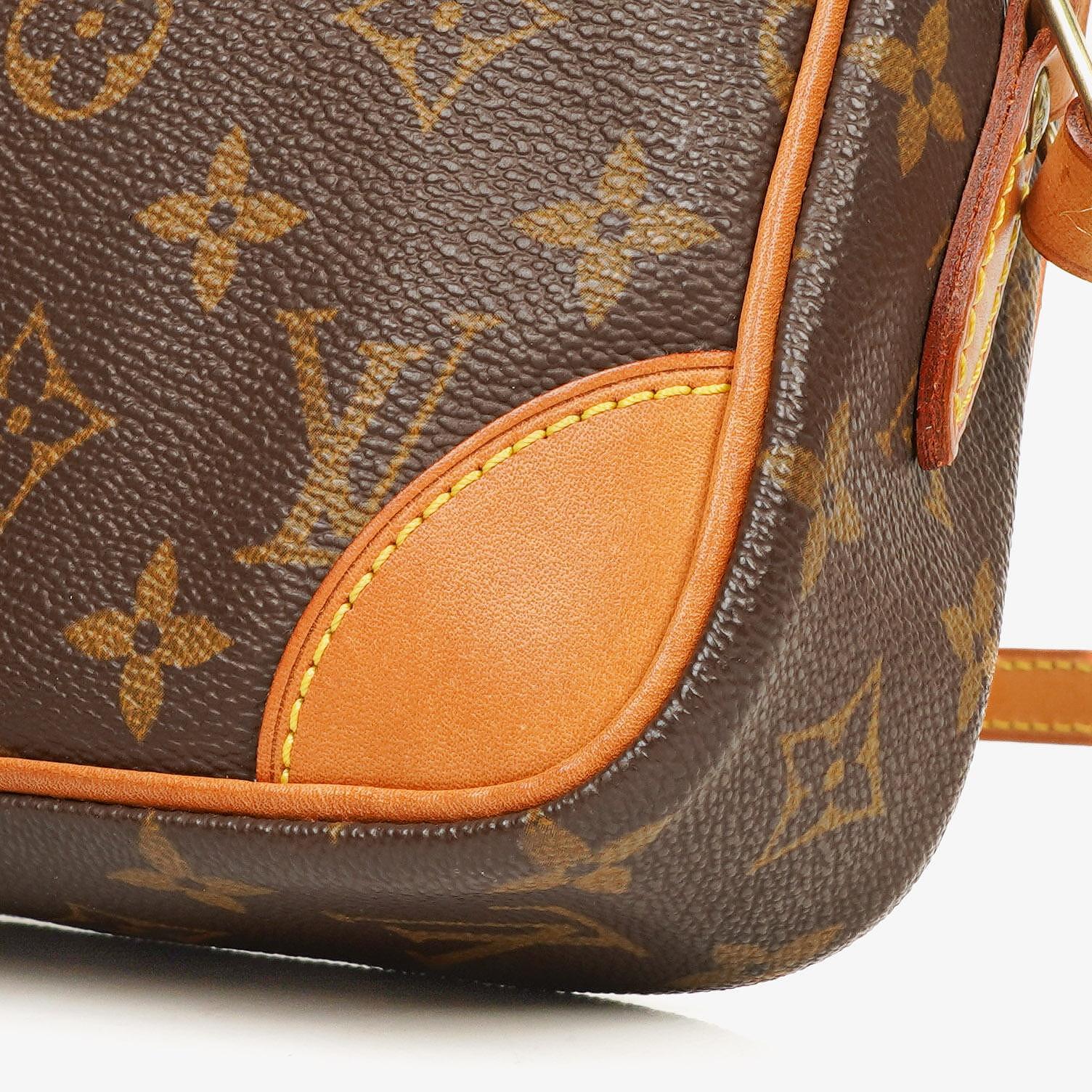 Louis Vuitton Trocadero 23 Tasche aus Monogram Canvas