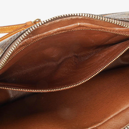 Louis Vuitton Trocadero 27 Tasche aus Monogram Canvas