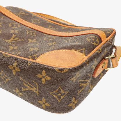Louis Vuitton Trocadero 27 Tasche aus Monogram Canvas