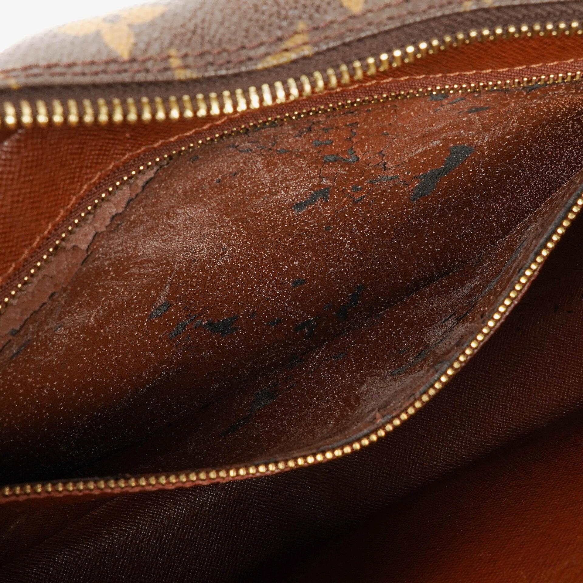 Louis Vuitton Trocadero 27 Tasche aus Monogram Canvas