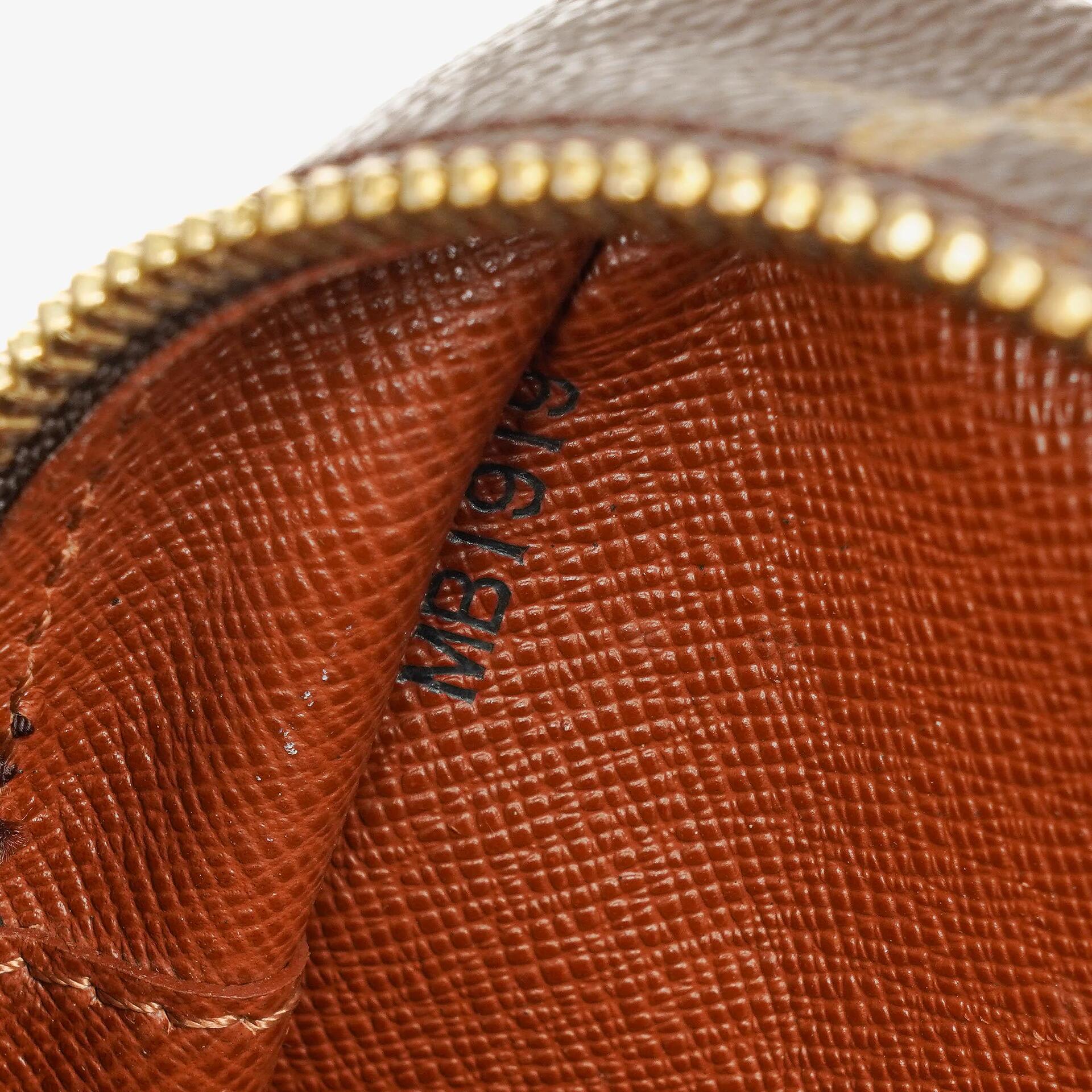 Louis Vuitton Trocadero 27 Tasche aus Monogram Canvas