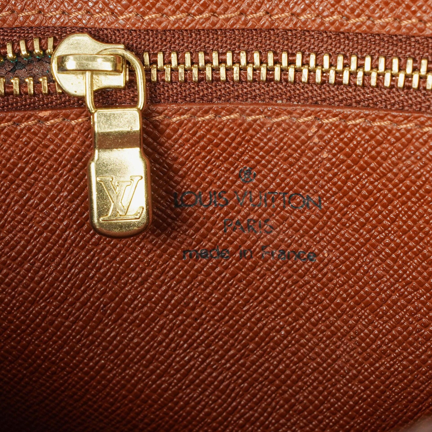 Louis Vuitton Trocadero 27 Tasche aus Monogram Canvas