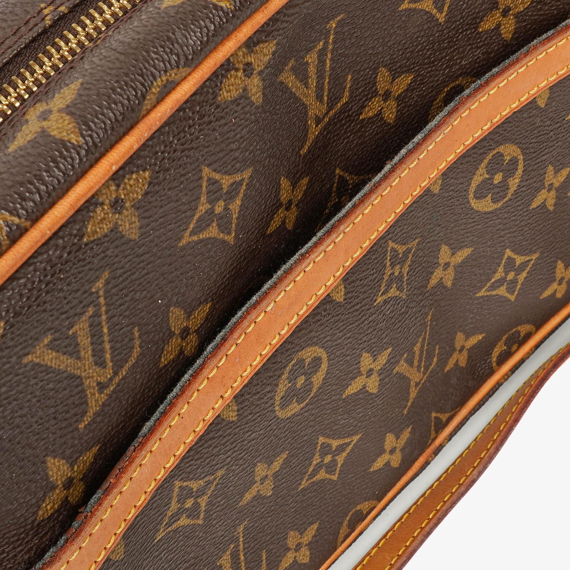 Louis Vuitton Trocadero 27 Tasche aus Monogram Canvas