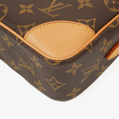 Louis Vuitton Trocadéro 27 Tasche aus Monogram Canvas