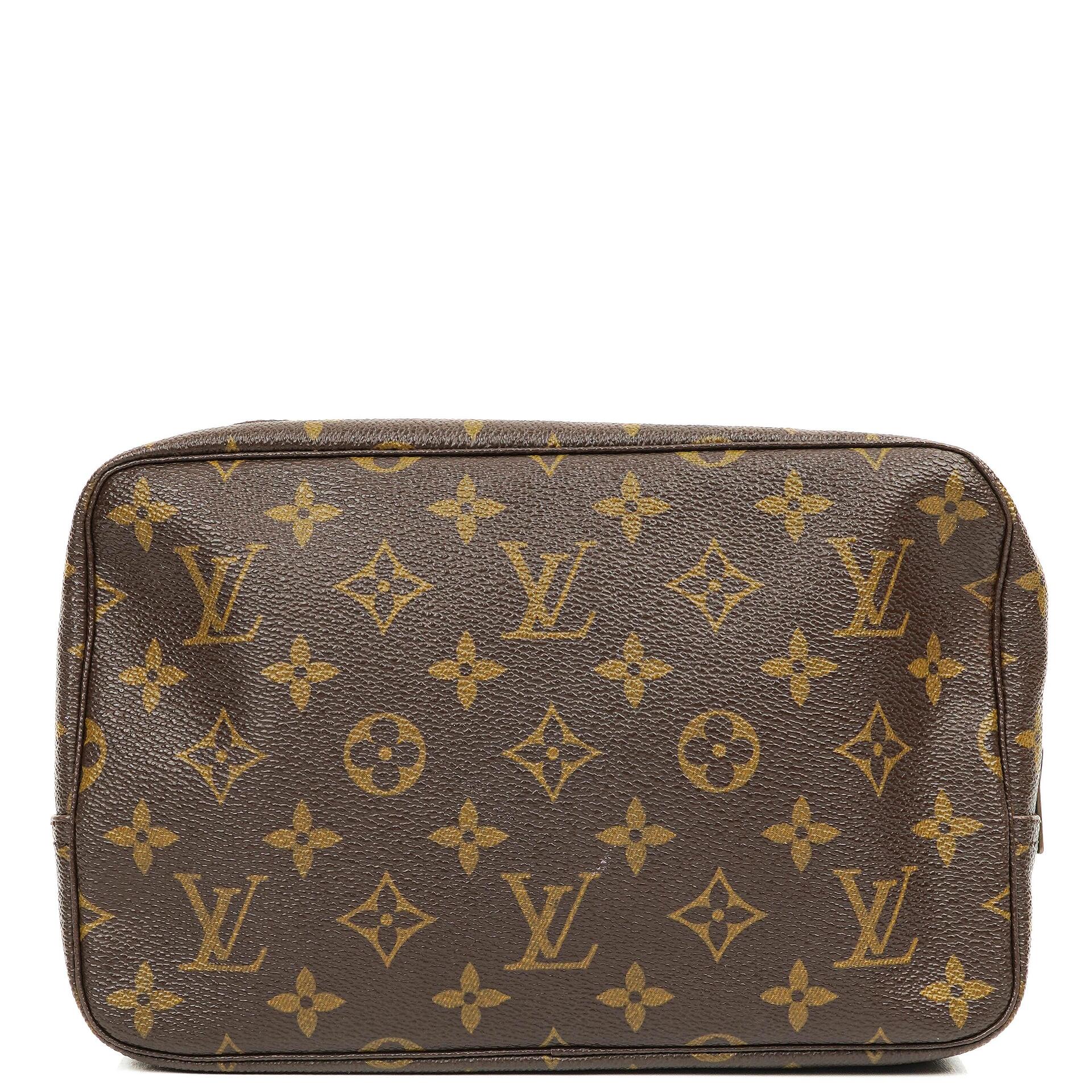 Louis Vuitton Trousse Toilette 23 Monogram Canvas Kosmetiktasche