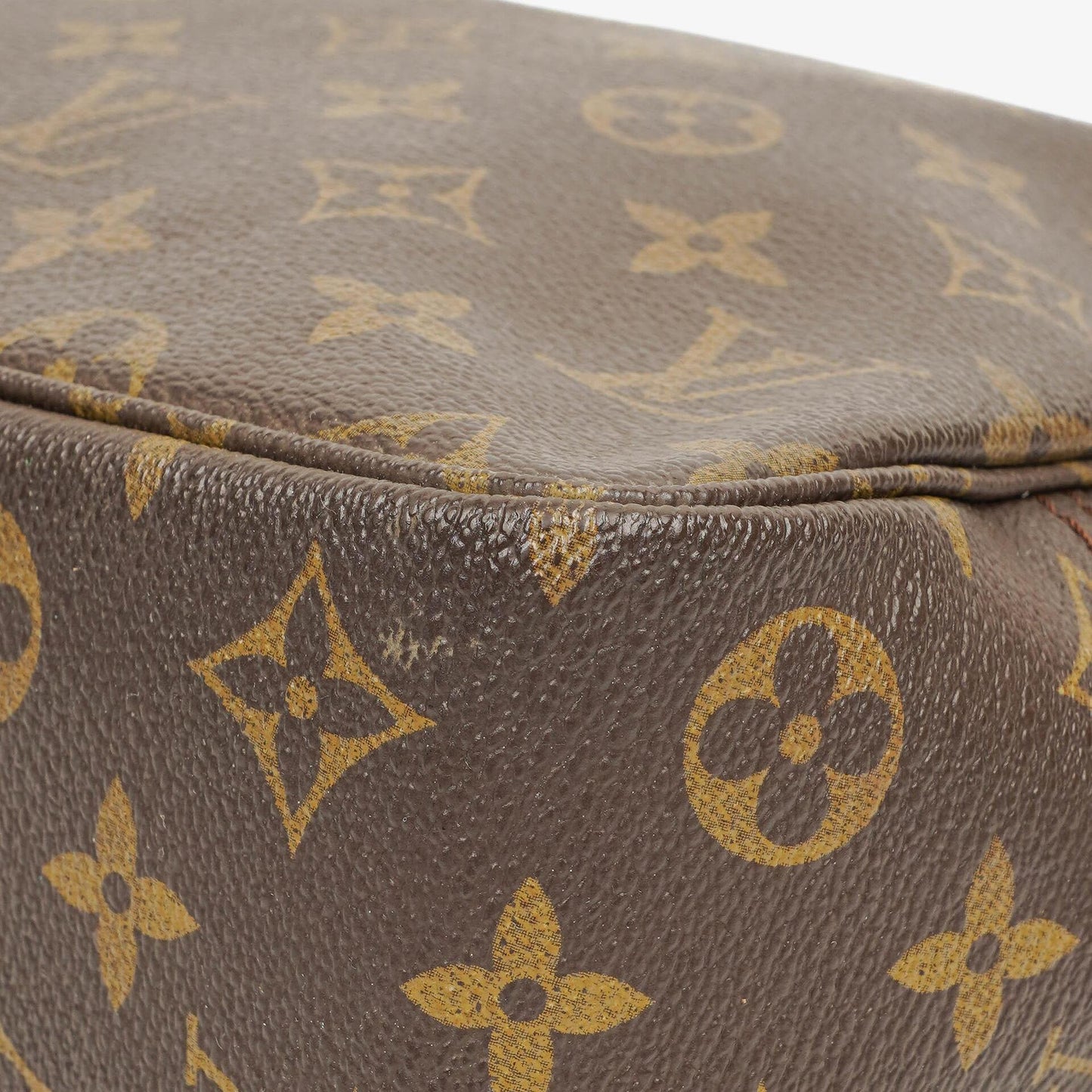 Louis Vuitton Trousse Toilette 28 Kosmetiktasche aus Monogram Canvas