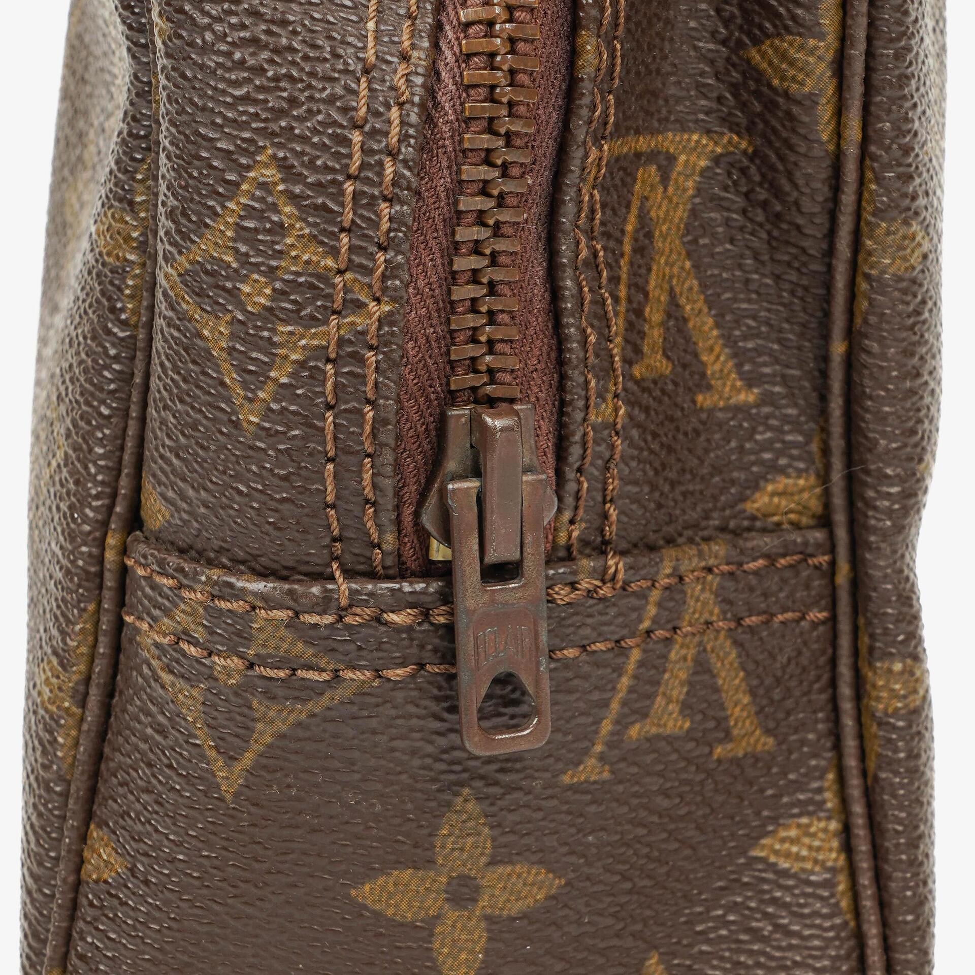 Louis Vuitton Trousse Toilette 28 Kosmetiktasche aus Monogram Canvas