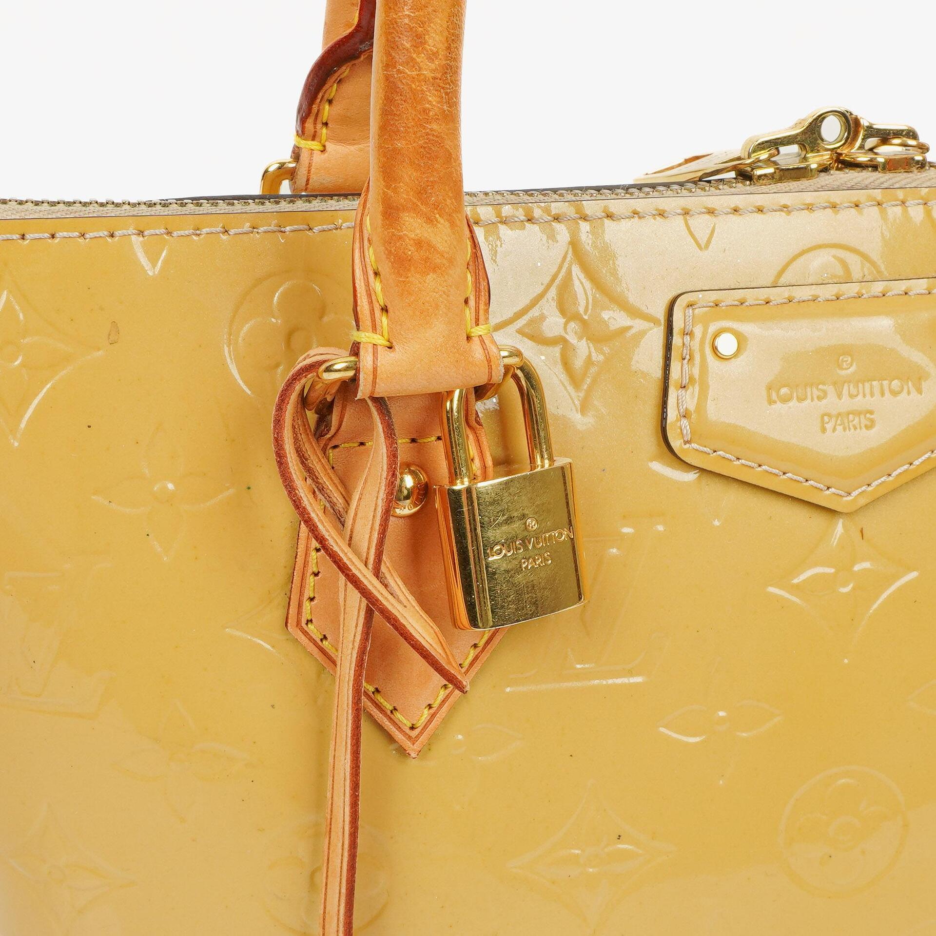 Louis Vuitton Montebello PM Handtasche aus Vernis