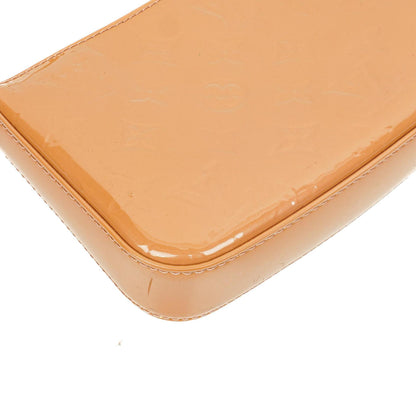 Louis Vuitton Vernis Pochette Accessoires NM in Rose Velours