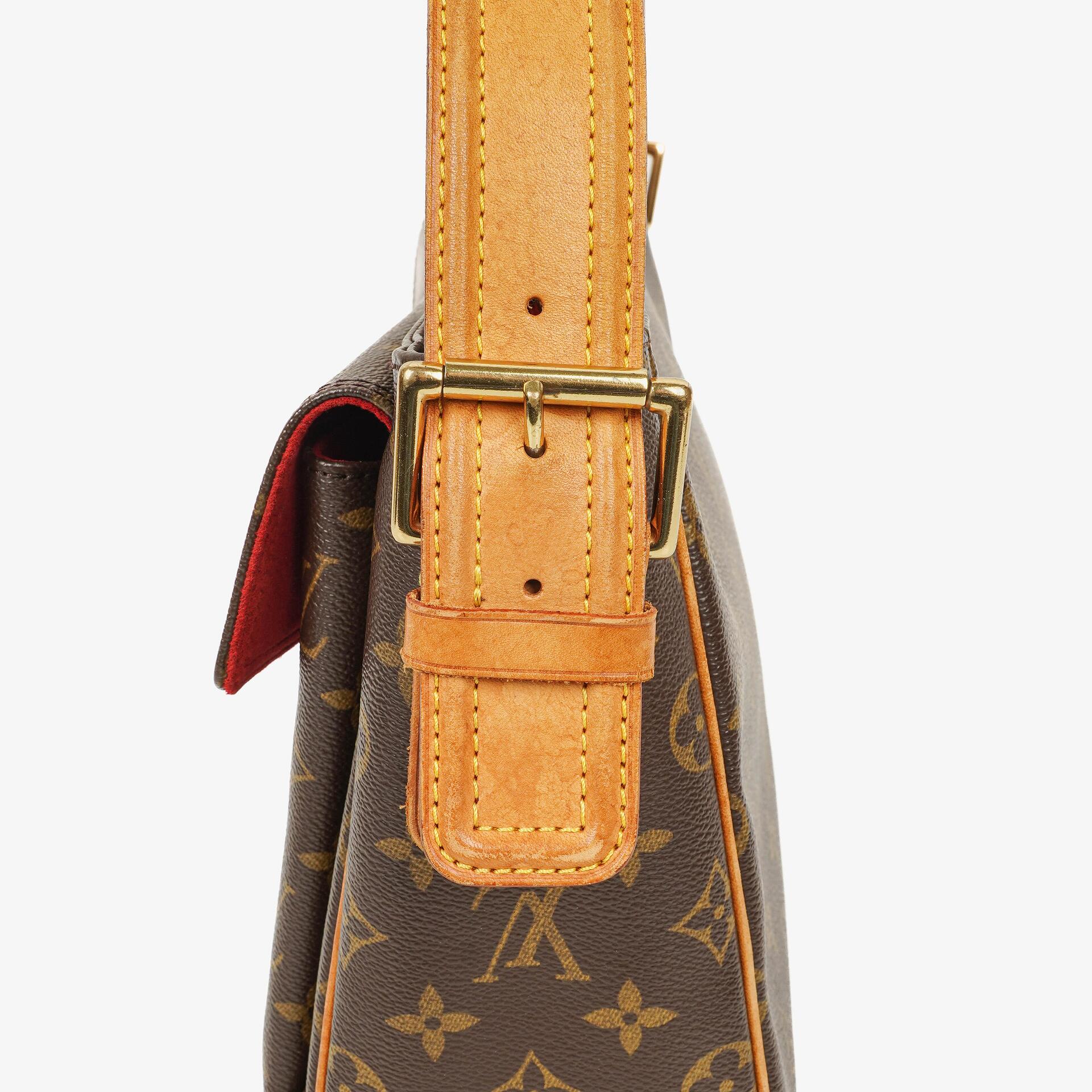Louis Vuitton Viva-Cité GM Schultertasche aus Monogram Canvas