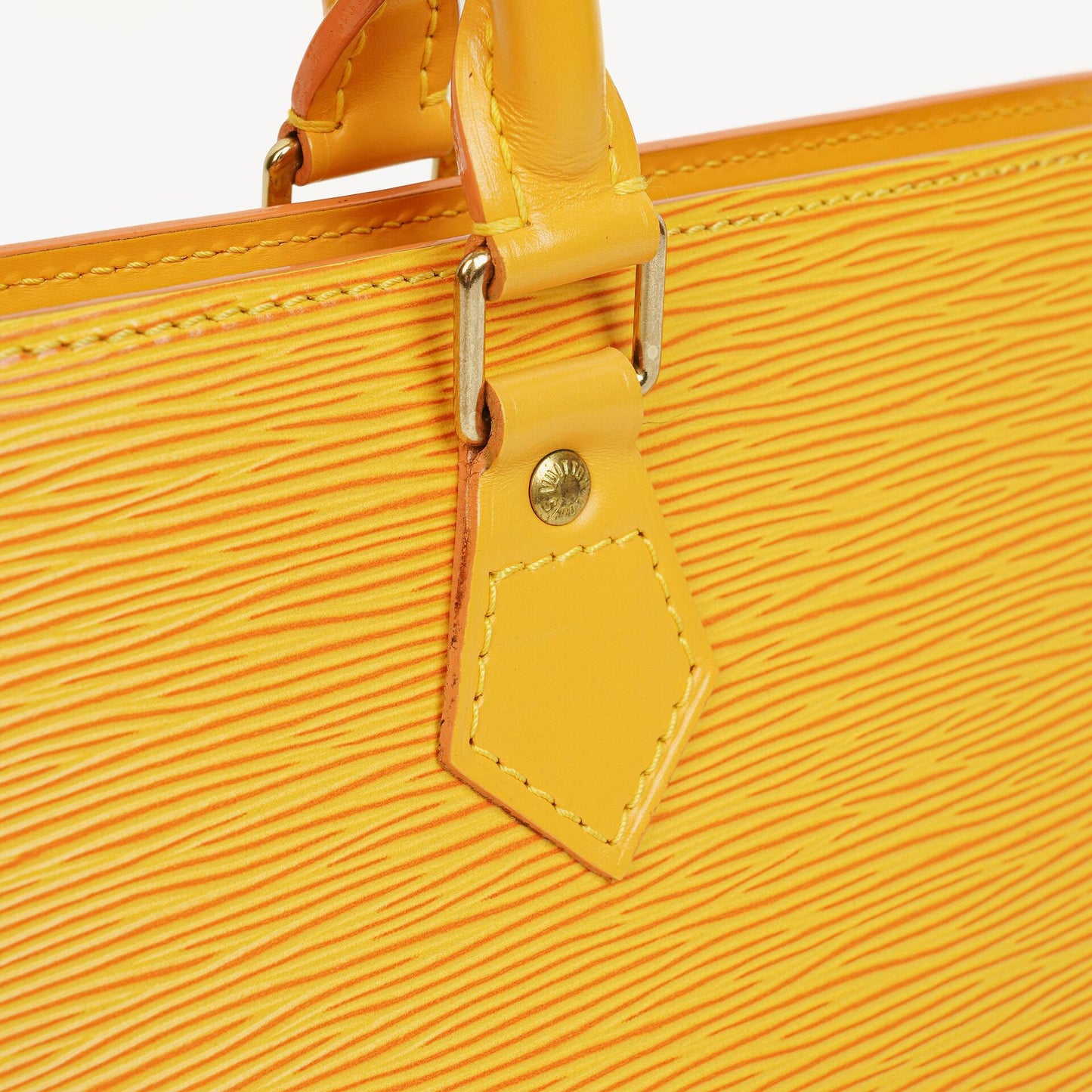 Louis Vuitton Sac Triangle Tasche aus gelbem Epi Leder