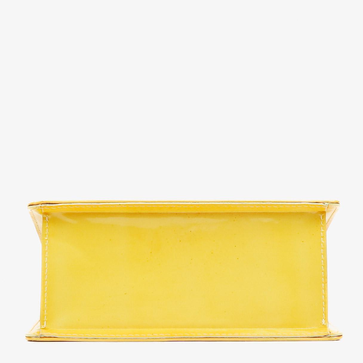 Louis Vuitton Spring Street Top Handle Bag aus gelbem Monogram Vernis