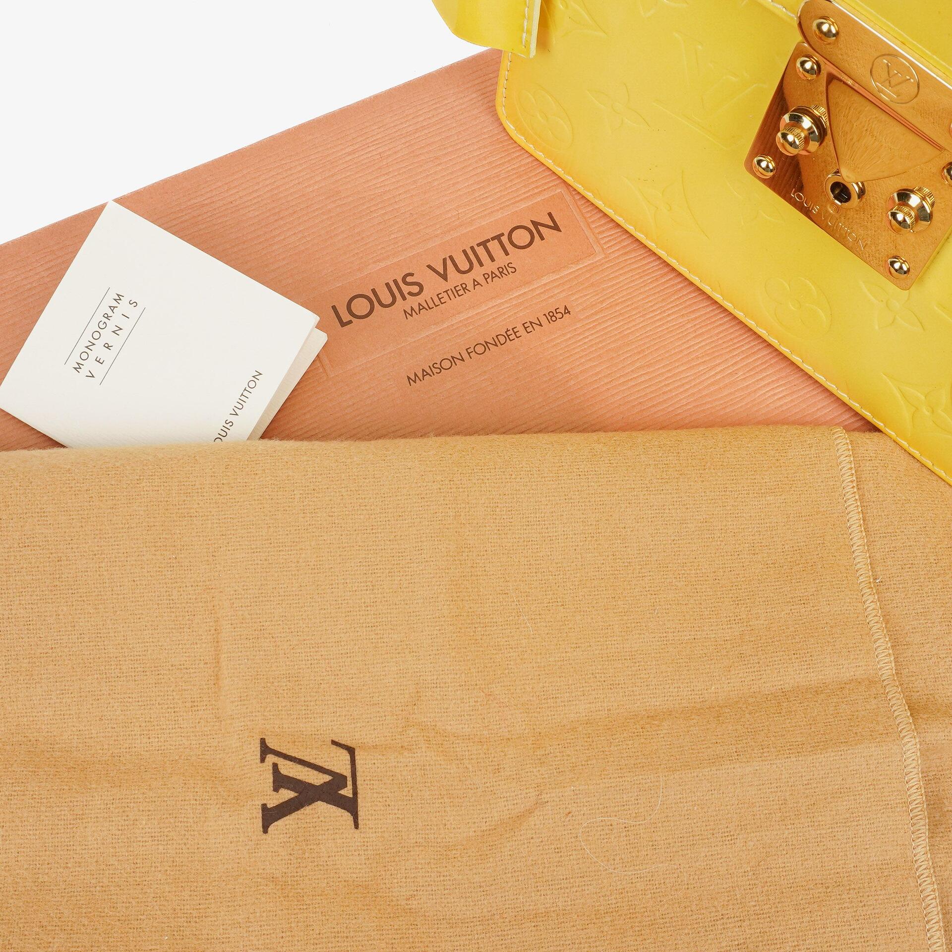Louis Vuitton Spring Street Top Handle Bag aus gelbem Monogram Vernis