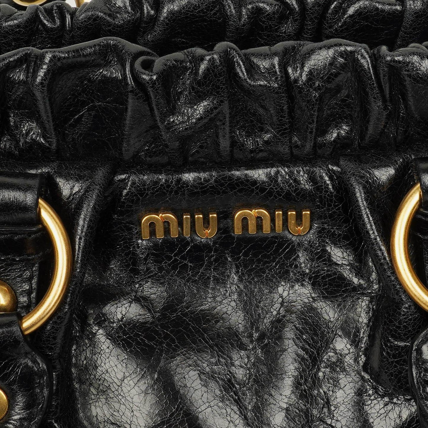 Miu Miu Satchel Tasche aus schwarzem Vitello Leder