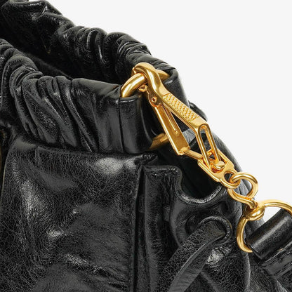 Miu Miu Satchel Tasche aus schwarzem Vitello Leder