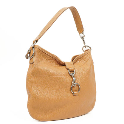 Miu Miu Hobo Schultertasche aus braunem genarbtem Leder