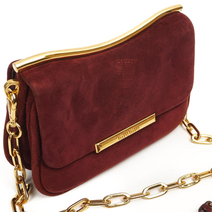 Miu Miu Camoscio Granato Schultertasche mit Kette