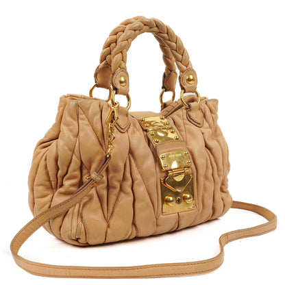 Miu Miu Matelasse Tote Tasche Beige Leder