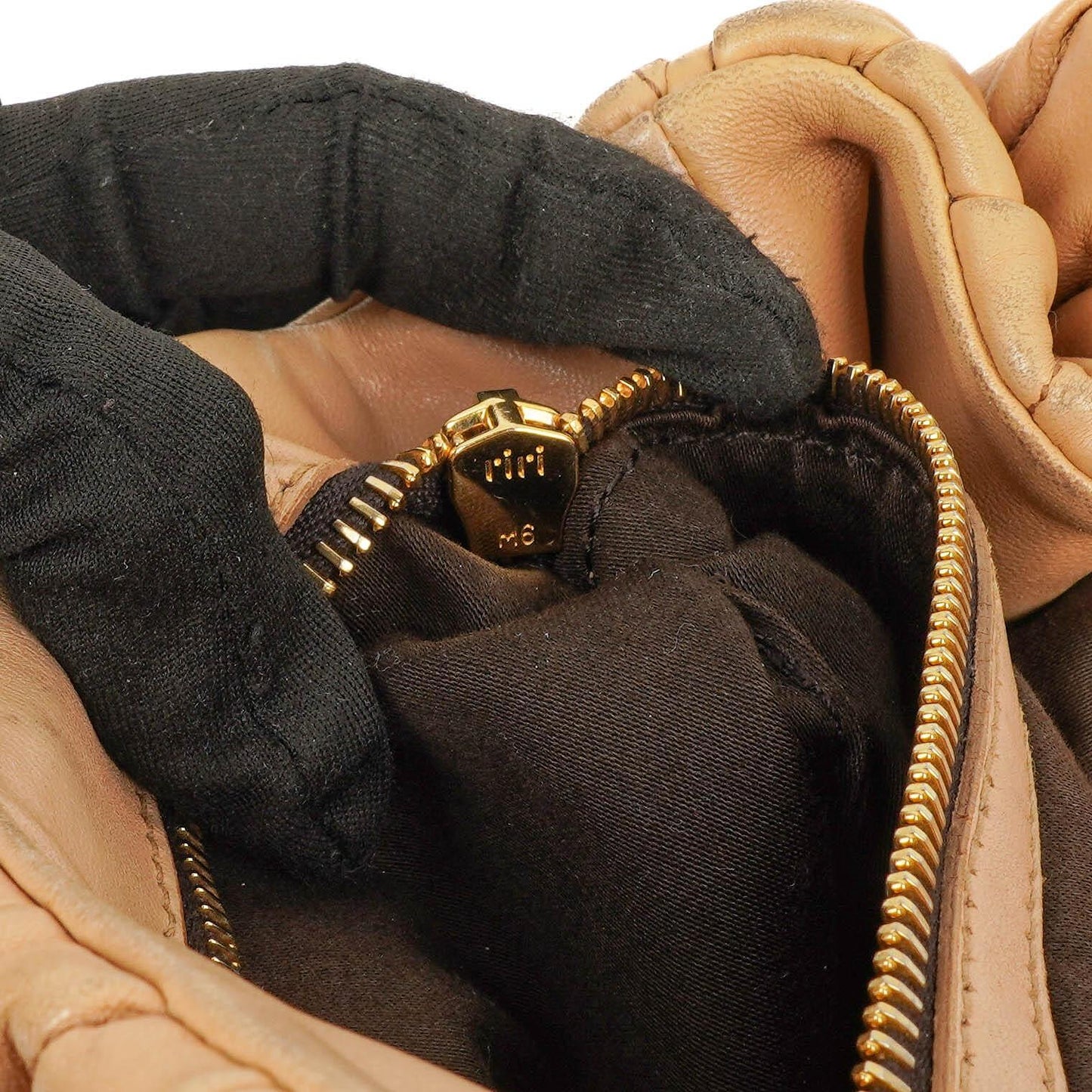 Miu Miu Matelasse Tote Tasche Beige Leder