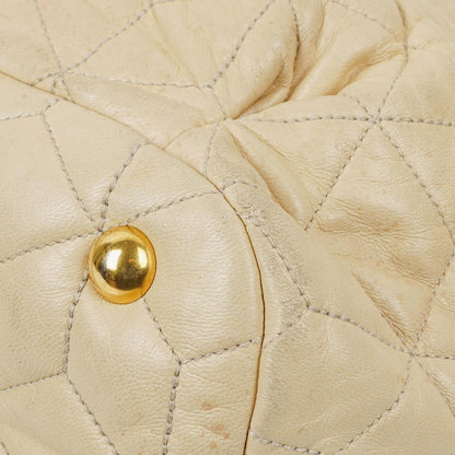 Miu Miu Matelassé Tote Tasche aus cremeweißem gestepptem Nappaleder