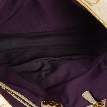 Miu Miu Matelassé Tote Tasche aus cremeweißem gestepptem Nappaleder