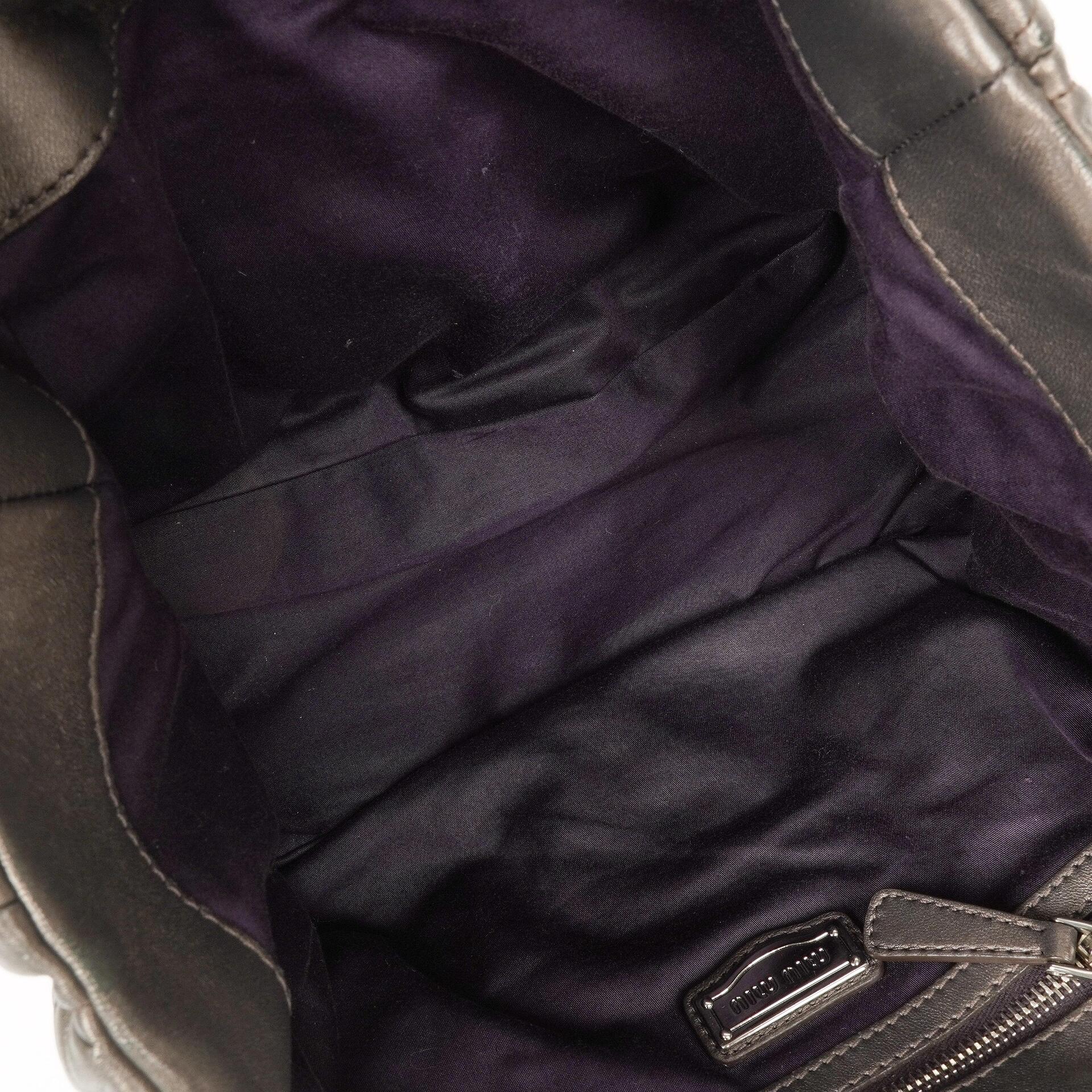 Miu Miu Matelassé Tote aus Grafit Mordoré Metallic Nappa-Leder