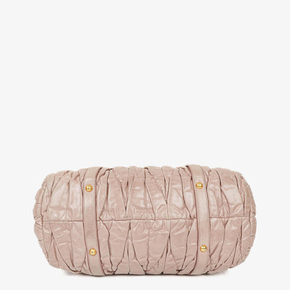 Miu Miu Matelassé Tote Tasche aus Leder
