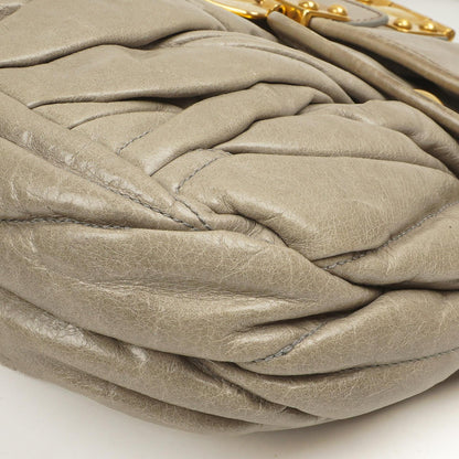 Miu Miu Matelasse Lux Napa Leder Grau Coffer Hobo Tasche