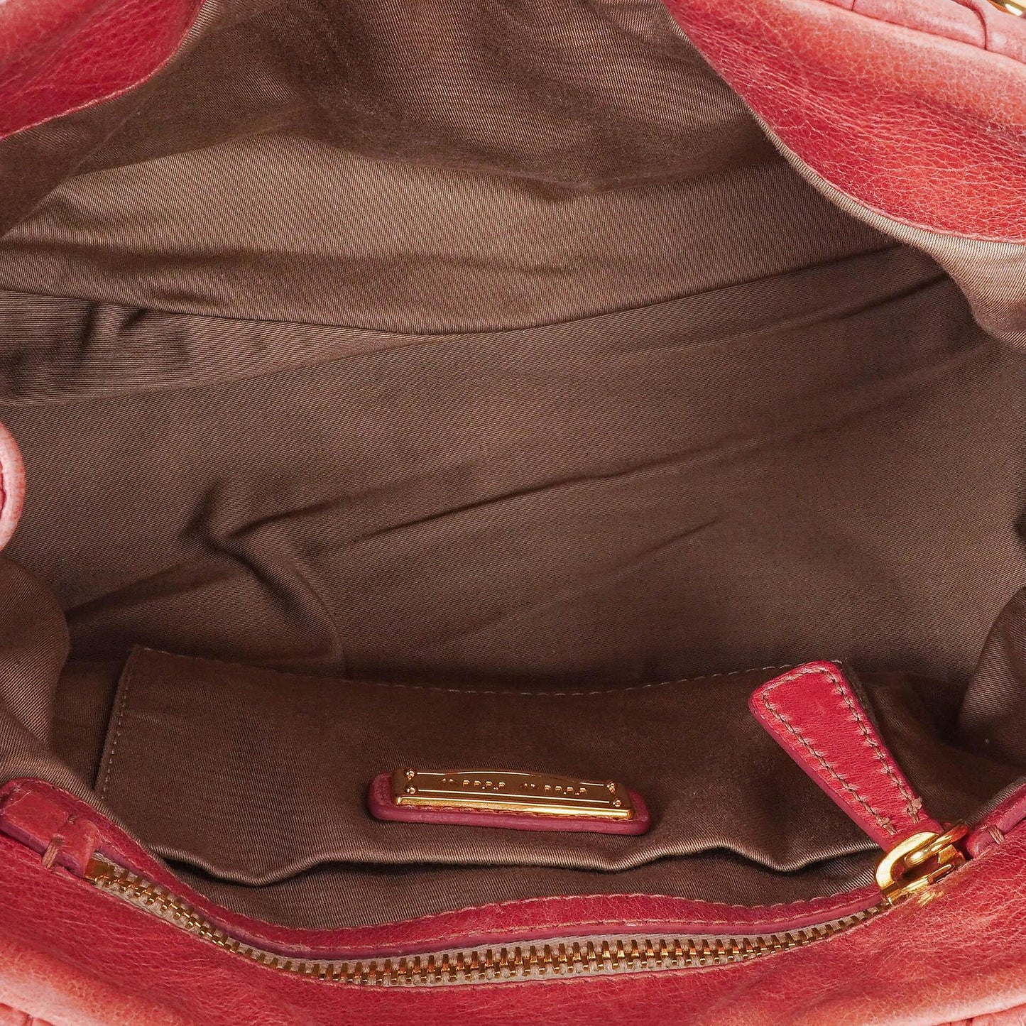 Miu Miu Matelassé Lux Tote Bag aus rosa Leder