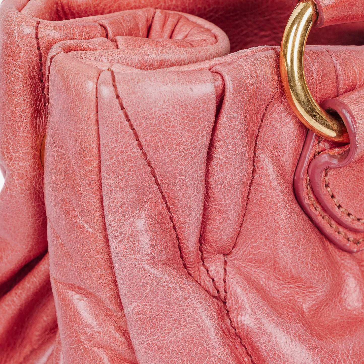 Miu Miu Matelassé Lux Tote Bag aus rosa Leder